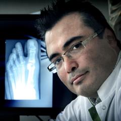 Drs. W.M. de Goede - Orthopeed